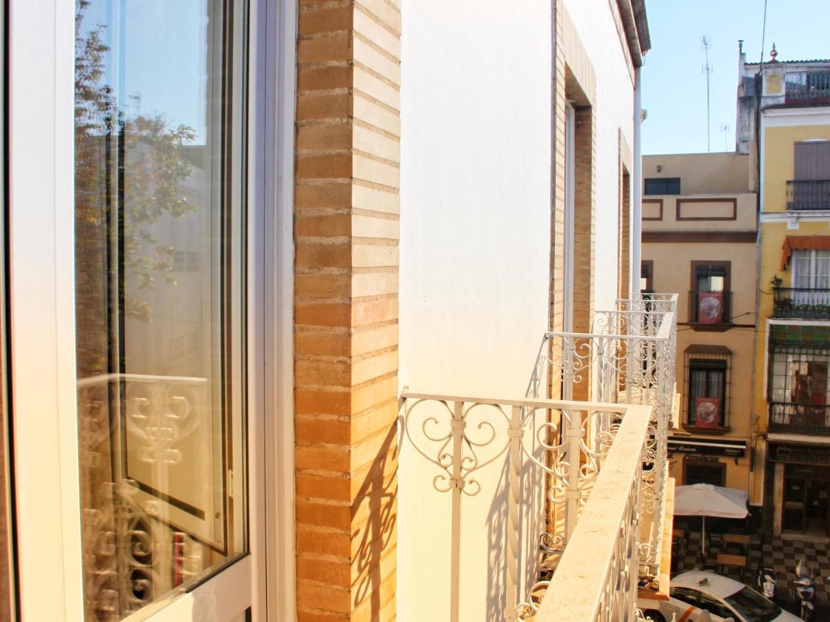 Adriano Apartments Seville Luaran gambar